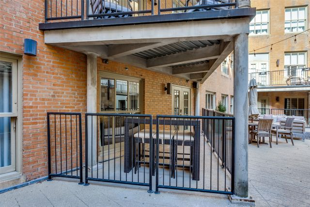 411 W 7th Street 203, Fort Worth, TX 76102