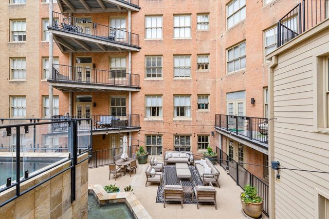 411 W 7th Street 203, Fort Worth, TX 76102