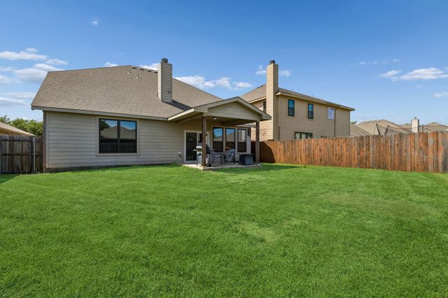 1441 Amazon Drive, Fort Worth, TX 76247