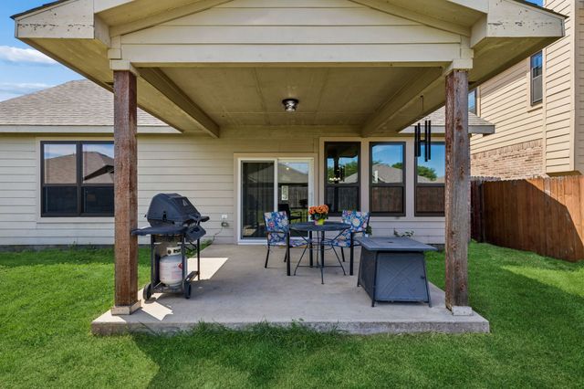 1441 Amazon Drive, Fort Worth, TX 76247