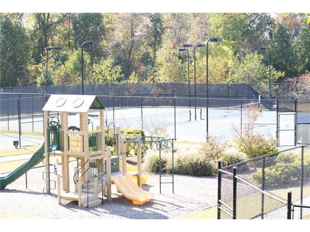 5940 Weddington Drive, Cumming, GA 30040