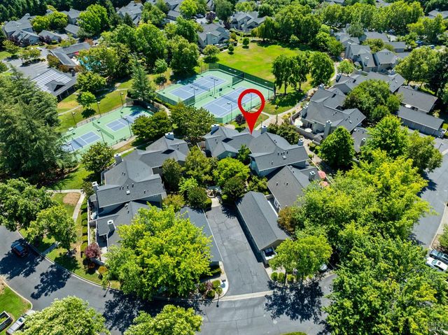 125 Valley Club Cir, Napa, CA 94558