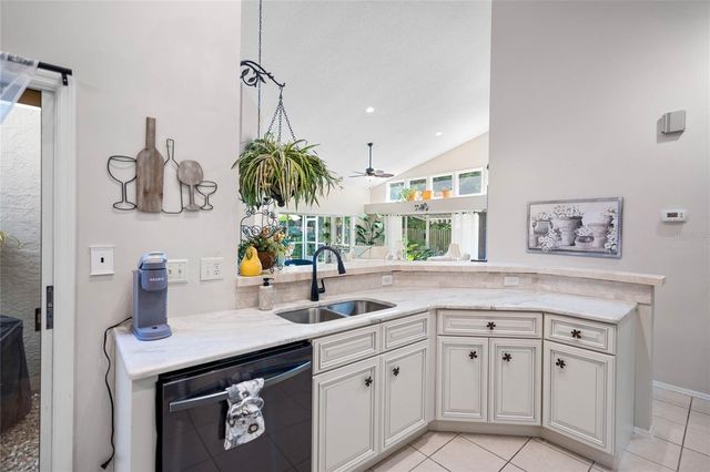 7815 GENEVA LANE, Sarasota, FL 34243