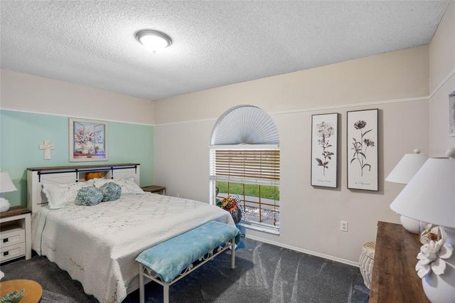 7815 GENEVA LANE, Sarasota, FL 34243