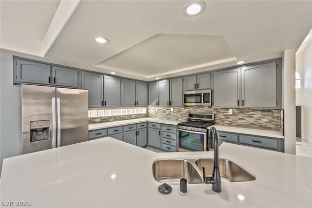 7321 Bush Garden Avenue, Las Vegas, NV 89129