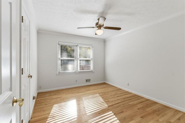 621 Windgrove SE Road, Marietta, GA 30067