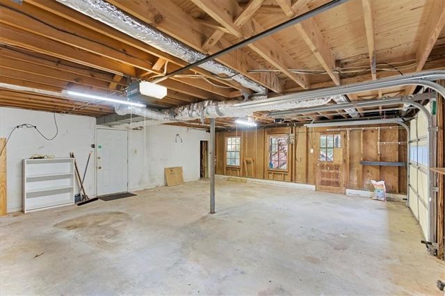 621 Windgrove SE Road, Marietta, GA 30067