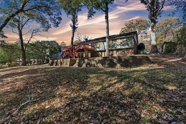 621 Windgrove SE Road, Marietta, GA 30067