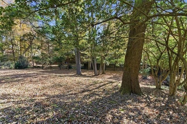 621 Windgrove SE Road, Marietta, GA 30067