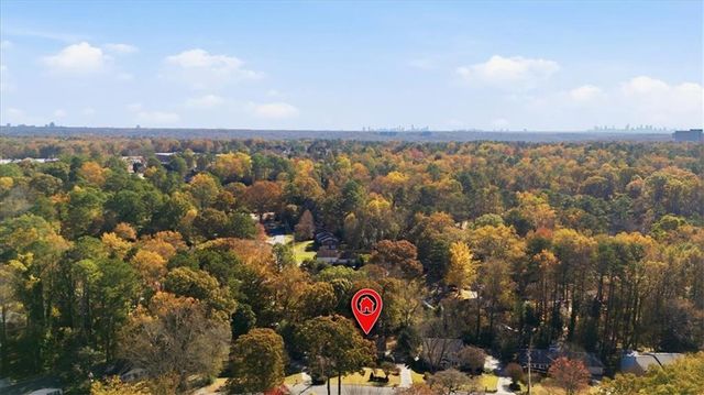 621 Windgrove SE Road, Marietta, GA 30067