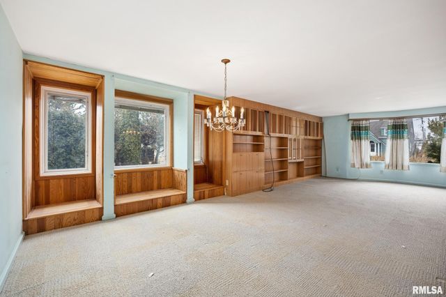 138 N MAPLE Avenue, Morton, IL 61550