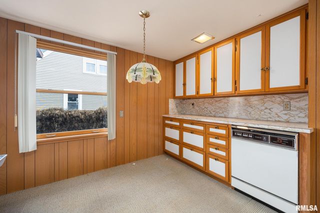 138 N MAPLE Avenue, Morton, IL 61550