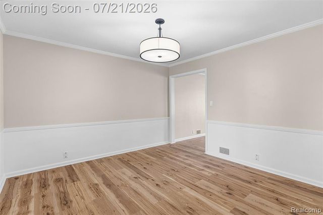 1815 E 2nd Street, Flint, MI 48503