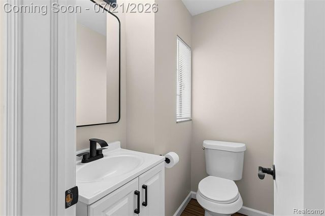 1815 E 2nd Street, Flint, MI 48503