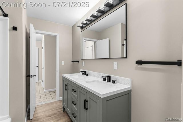 1815 E 2nd Street, Flint, MI 48503