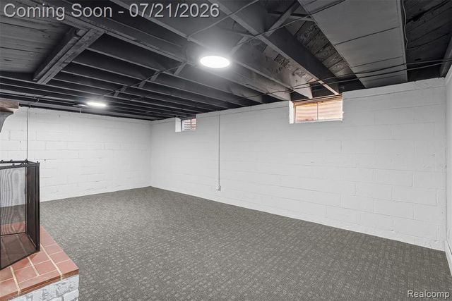 1815 E 2nd Street, Flint, MI 48503