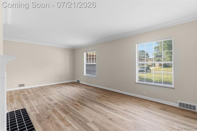 1815 E 2nd Street, Flint, MI 48503