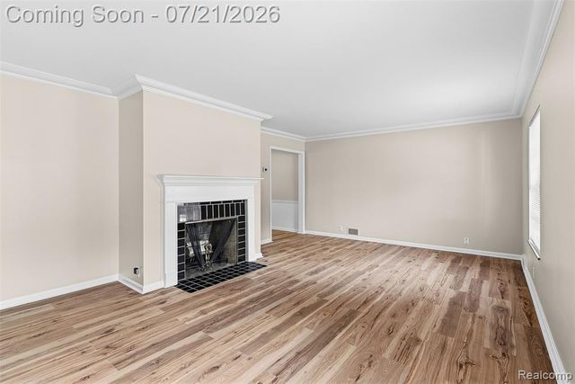 1815 E 2nd Street, Flint, MI 48503