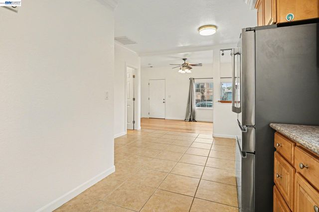 1838 40th, Oakland, CA 94601