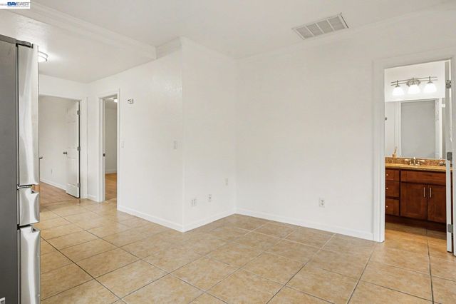 1838 40th, Oakland, CA 94601