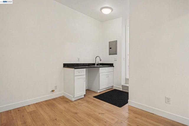 1838 40th, Oakland, CA 94601