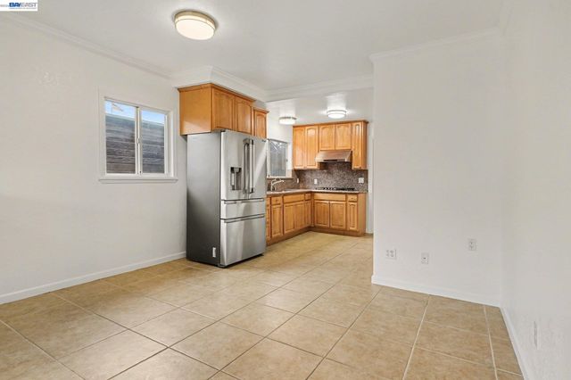 1838 40th, Oakland, CA 94601