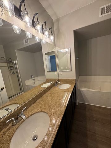 10001 Peace Way 1215, Las Vegas, NV 89147