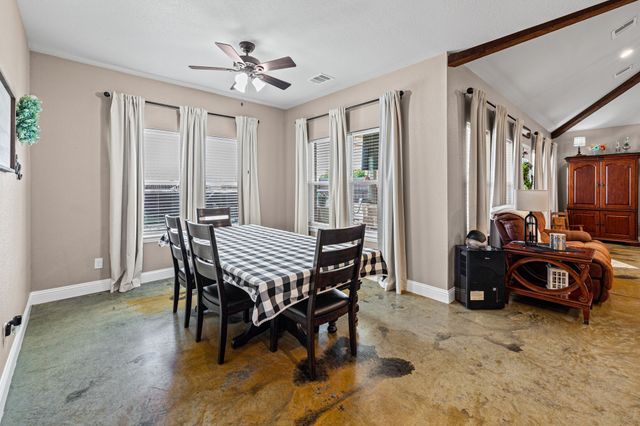 592 Old Agnes Road, Weatherford, TX 76088