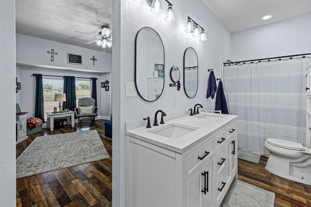 592 Old Agnes Road, Weatherford, TX 76088