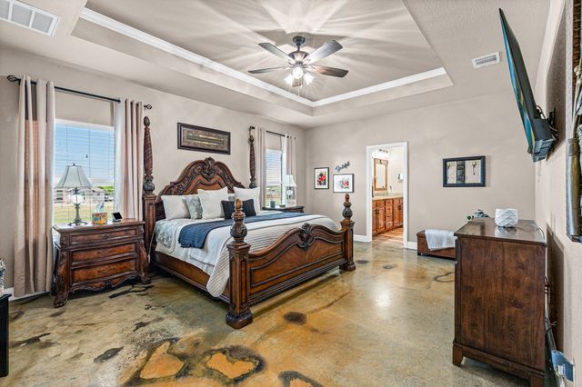 592 Old Agnes Road, Weatherford, TX 76088