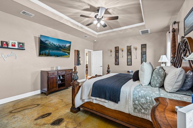 592 Old Agnes Road, Weatherford, TX 76088