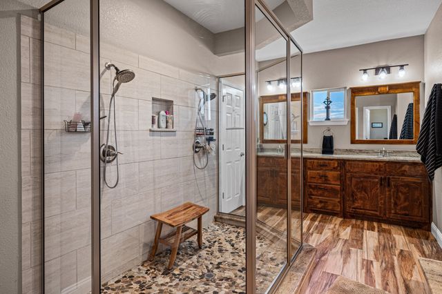 592 Old Agnes Road, Weatherford, TX 76088