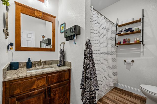 592 Old Agnes Road, Weatherford, TX 76088