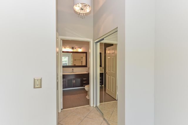 6437 Park Lake Circle, Boynton Beach, FL 33437