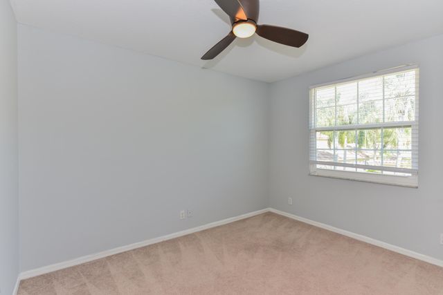 6437 Park Lake Circle, Boynton Beach, FL 33437