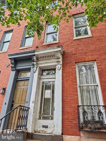 1424 HOLLINS ST, Baltimore, MD 21223