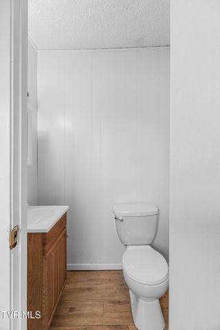 300 Glades Circle, Bean Station, TN 37708