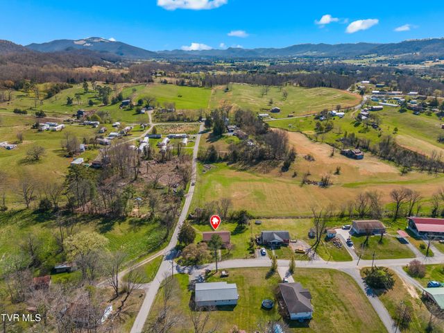 300 Glades Circle, Bean Station, TN 37708