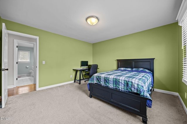 201 Mcleod Avenue, Broadway, NC 27505