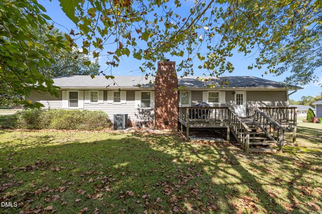 201 Mcleod Avenue, Broadway, NC 27505