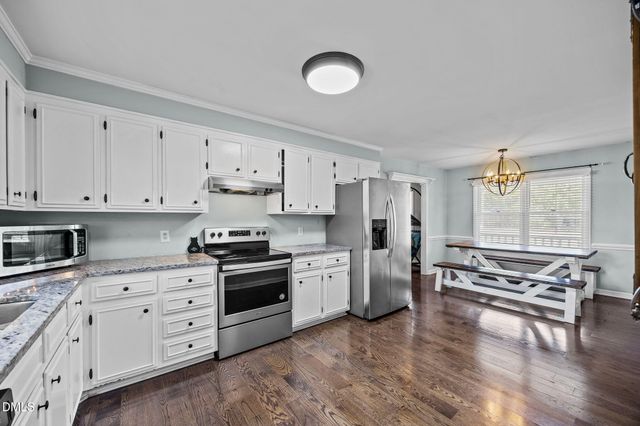 201 Mcleod Avenue, Broadway, NC 27505