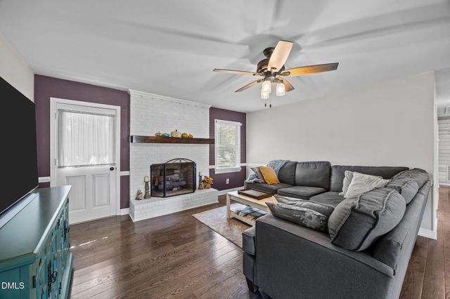 201 Mcleod Avenue, Broadway, NC 27505