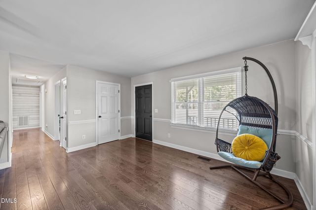 201 Mcleod Avenue, Broadway, NC 27505