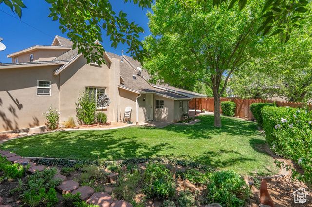 160 E 600 N, Hurricane, UT 84737