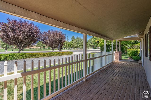 160 E 600 N, Hurricane, UT 84737