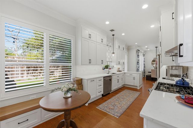 1621 Enfield RD E, Austin, TX 78703