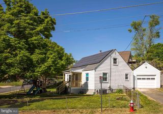2420 BYRD LN, Alexandria, VA 22303