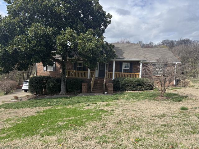 1739 Collins Hollow Rd, Lewisburg, TN 37091