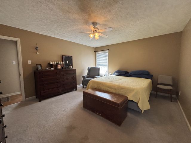 1739 Collins Hollow Rd, Lewisburg, TN 37091