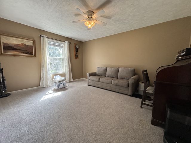 1739 Collins Hollow Rd, Lewisburg, TN 37091